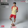 Mẫu quần áo bóng đá không logo Grave màu kem